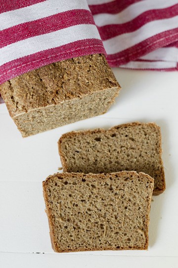 Chleb pszenno-Å¼ytni z otrÄ™bami na zakwasie