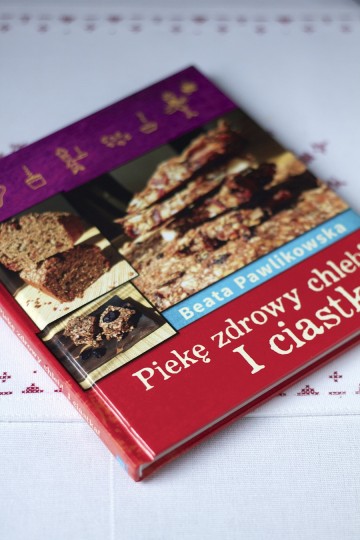 Piekę zdrowy chleb i ciastka