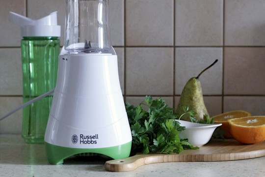 Koktajl pietruszkowo-pomaraÅ„czowy i test blendera Russell Hobs Mix&Go